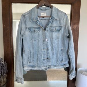 Women’s Jean Jacket